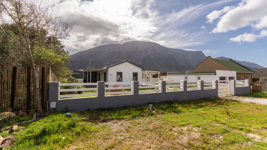 2 Bedroom Property for Sale in Bettys Bay Western Cape